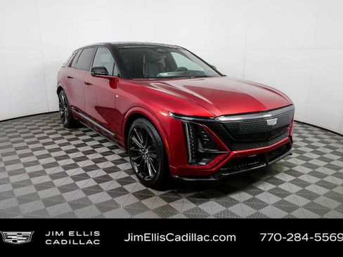 Certified 2026 Cadillac Lyriq V AWD/4WD image 1