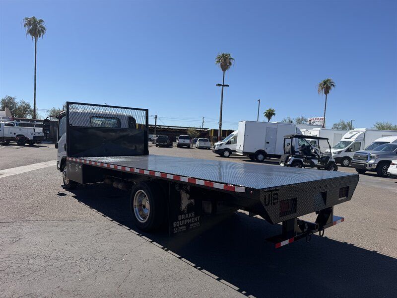 Used 2025 Isuzu NPR RWD image 5