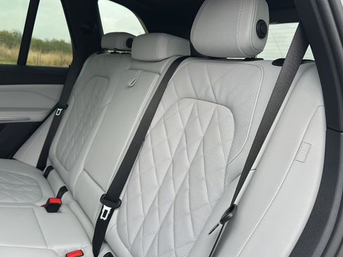 New 2026 BMW X5 sDrive40i w/ M Sport Package image 16