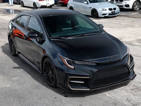 Used 2021 Toyota Corolla SE FWD image 18
