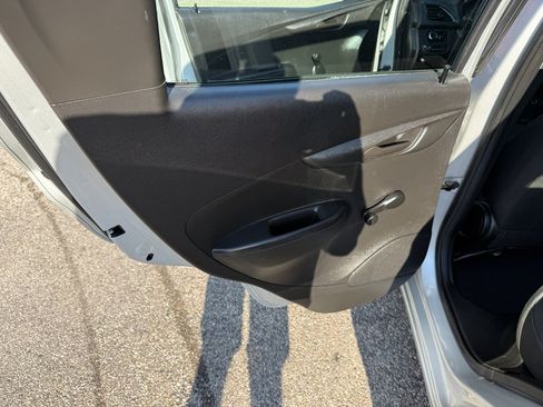 Used 2018 Chevrolet Spark LS FWD image 13