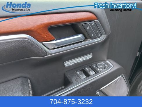 Used 2023 GMC Sierra 1500 Denali w/ Denali Reserve Package image 17