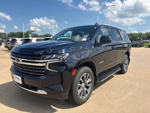 Used 2023 Chevrolet Tahoe LT w/ Luxury Package AWD/4WD image 7