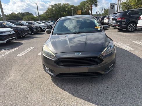 Used 2016 Ford Focus SE FWD image 30