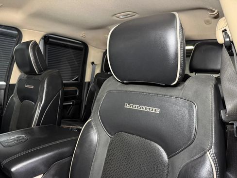Used 2020 RAM 1500 Laramie AWD/4WD image 27