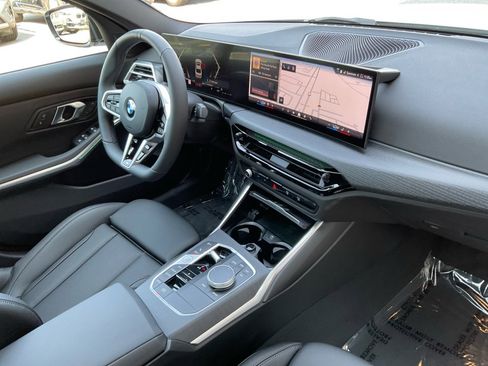 New 2026 BMW 330i Sedan w/ M Sport Package image 32