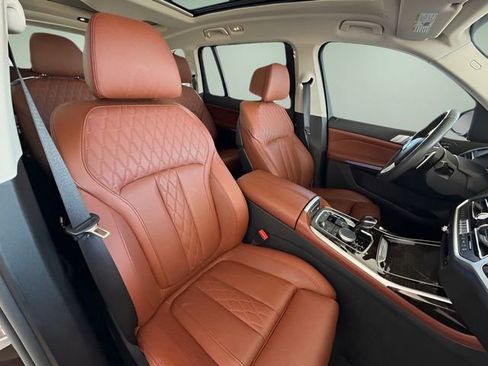Used 2021 BMW X7 xDrive40i w/ Premium Package 2 image 47