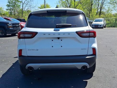 Certified 2024 Ford Escape Active AWD/4WD image 11