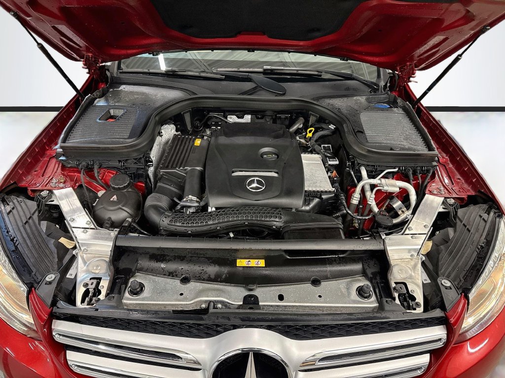 Used 2019 Mercedes-Benz GLC 300 4MATIC image 36