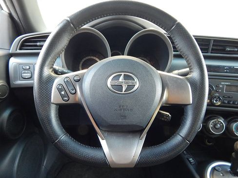 Used 2013 Scion tC FWD image 15