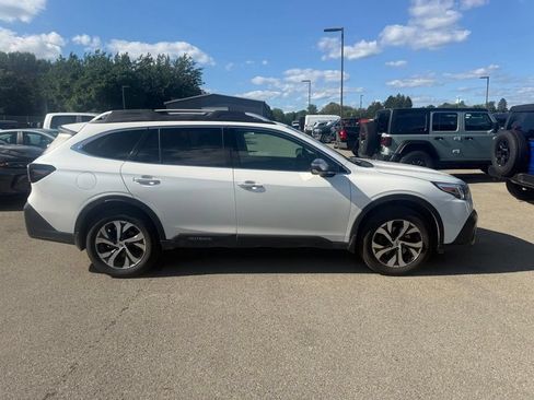 Used 2020 Subaru Outback Touring w/ Popular Package #2 AWD/4WD image 13