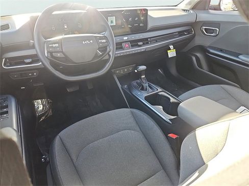 Certified 2025 Kia K4 LXS image 10
