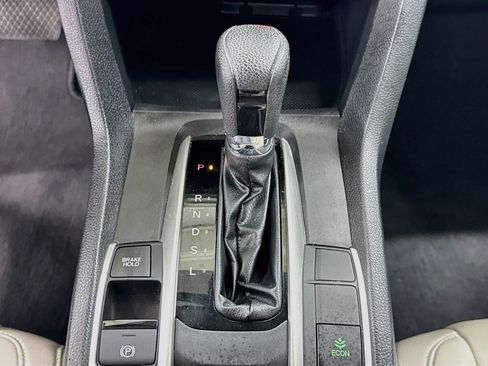 Used 2019 Honda Civic LX image 23