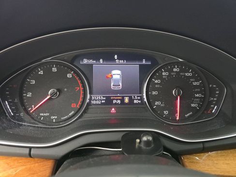 Used 2023 Audi Q5 2.0T Premium w/ Convenience Package AWD/4WD image 8