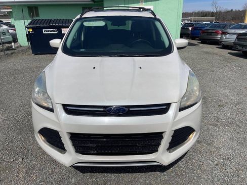 Used 2016 Ford Escape SE w/ SE Leather Comfort Package AWD/4WD image 2
