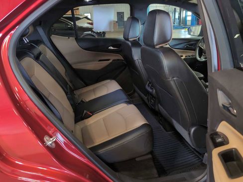 Used 2023 Chevrolet Equinox Premier image 27