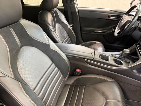 Used 2019 Toyota Avalon XSE w/ All Weather Liner Package FWD image 23
