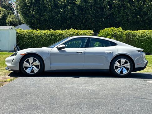 Certified 2023 Porsche Taycan RWD image 2