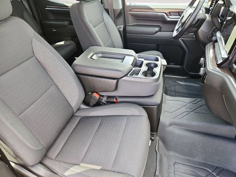 Used 2023 Chevrolet Silverado 1500 LT image 15