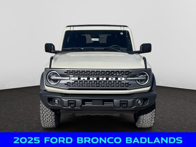 New 2025 Ford Bronco Badlands AWD/4WD image 8