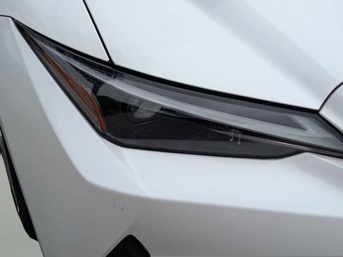 Used 2023 Lexus IS 300 w/ Comfort Package RWD image 9
