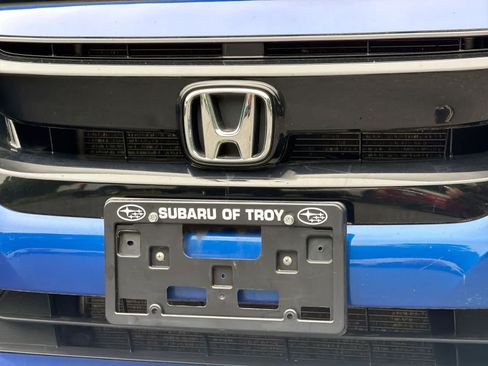 Used 2019 Honda Civic Sport image 12