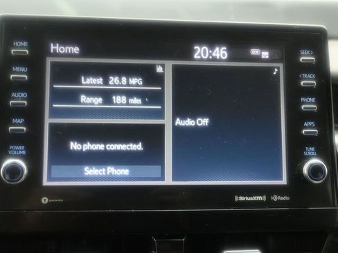 Used 2021 Toyota Camry SE w/ Cold Weather Package image 11