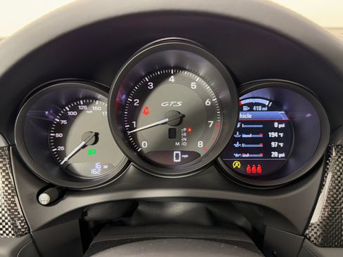 New 2026 Porsche Macan GTS image 25