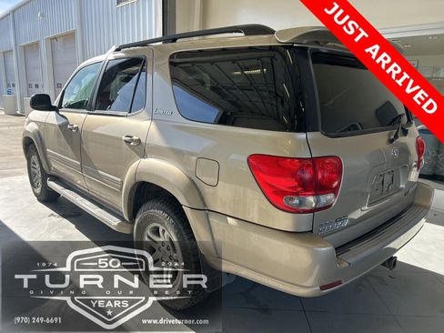 Used 2006 Toyota Sequoia Limited image 3