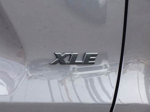 Certified 2023 Toyota RAV4 XLE w/ Convenience Package FWD image 11