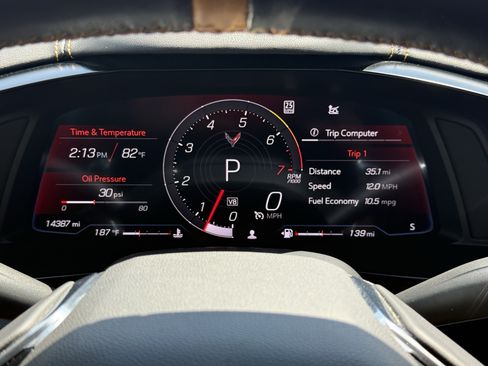 Used 2024 Chevrolet Corvette Stingray Preferred Conv w/ Z51 Performance Package RWD image 14