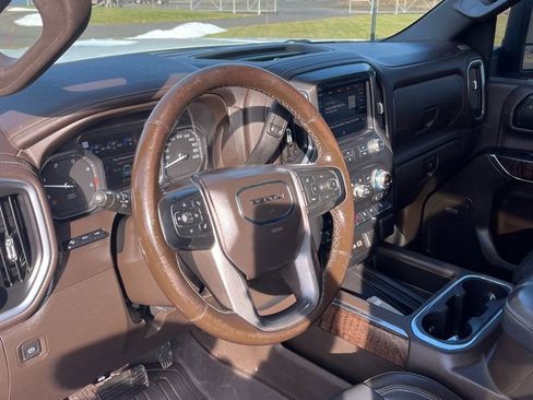 Used 2021 GMC Sierra 2500 Denali w/ Denali Ultimate Package image 14