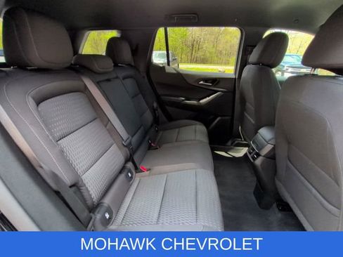 Used 2025 Chevrolet Equinox LT AWD/4WD image 27