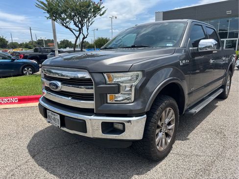 Used 2016 Ford F150 Lariat RWD image 2