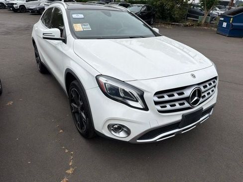 Used 2019 Mercedes-Benz GLA 250 4MATIC image 1