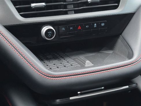 Certified 2025 Ford Explorer ST AWD/4WD image 23