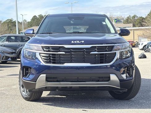 Used 2026 Kia Seltos LX image 27