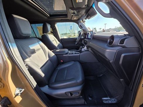 Used 2024 Toyota Land Cruiser image 10