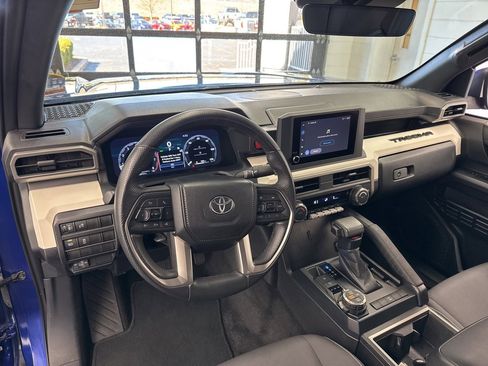 Certified 2024 Toyota Tacoma TRD Off-Road image 15