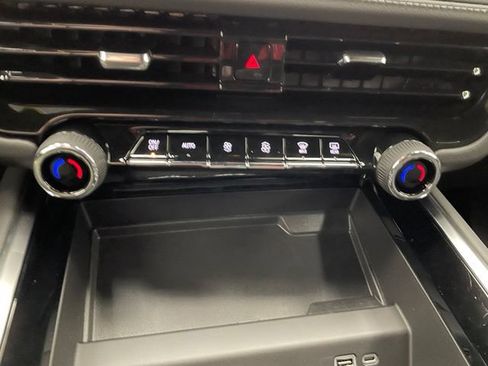 New 2026 Chevrolet Suburban LS AWD/4WD image 6