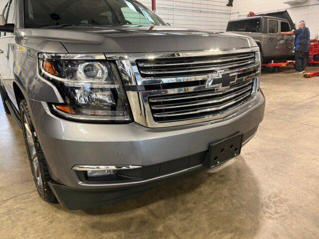 Used 2018 Chevrolet Suburban Premier AWD/4WD image 2
