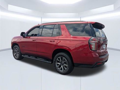 Used 2024 Chevrolet Tahoe Z71 w/ Luxury Package AWD/4WD image 6
