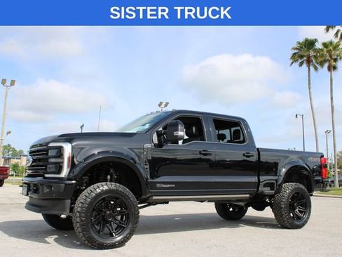 Used 2025 Ford F250 Platinum w/ Platinum Plus Package AWD/4WD image 5