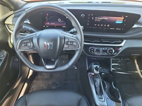 Certified 2024 Buick Envista Sport Touring w/ Convenience I Package image 9