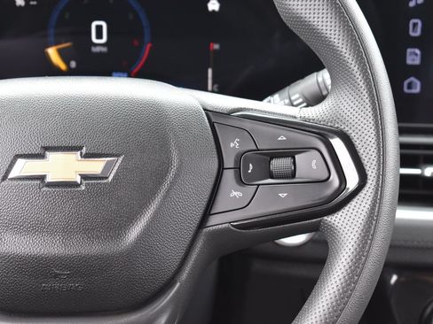 Used 2025 Chevrolet TrailBlazer LT AWD/4WD image 18