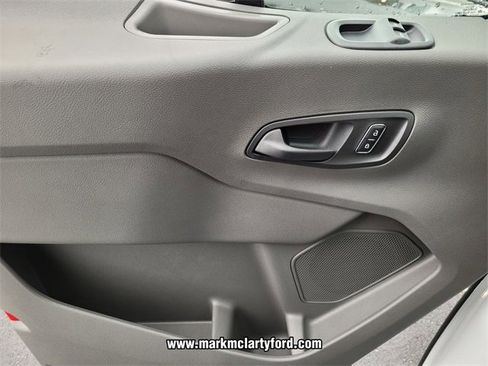 New 2025 Ford Transit 250 Low Roof AWD image 21