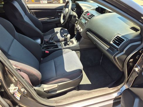 Used 2015 Subaru WRX AWD/4WD image 33