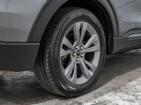 Used 2021 Ford Explorer XLT w/ Equipment Group 202A image 58