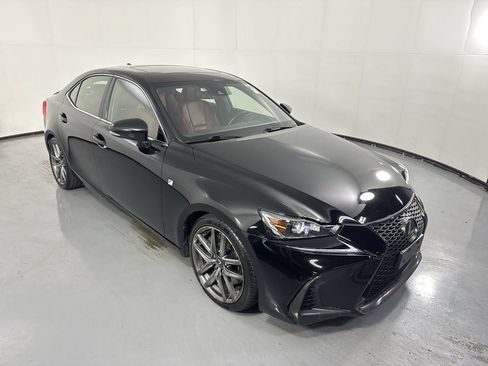 Used 2018 Lexus IS 300 F Sport w/ F Sport Package AWD/4WD image 29