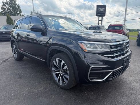 Used 2023 Volkswagen Atlas SEL Premium AWD/4WD image 11